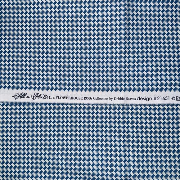Blue Houndstooth | Flowerhouse All a Flutter | Robert Kaufman Fabrics | 1/2 Yard - Picture 5 of 6